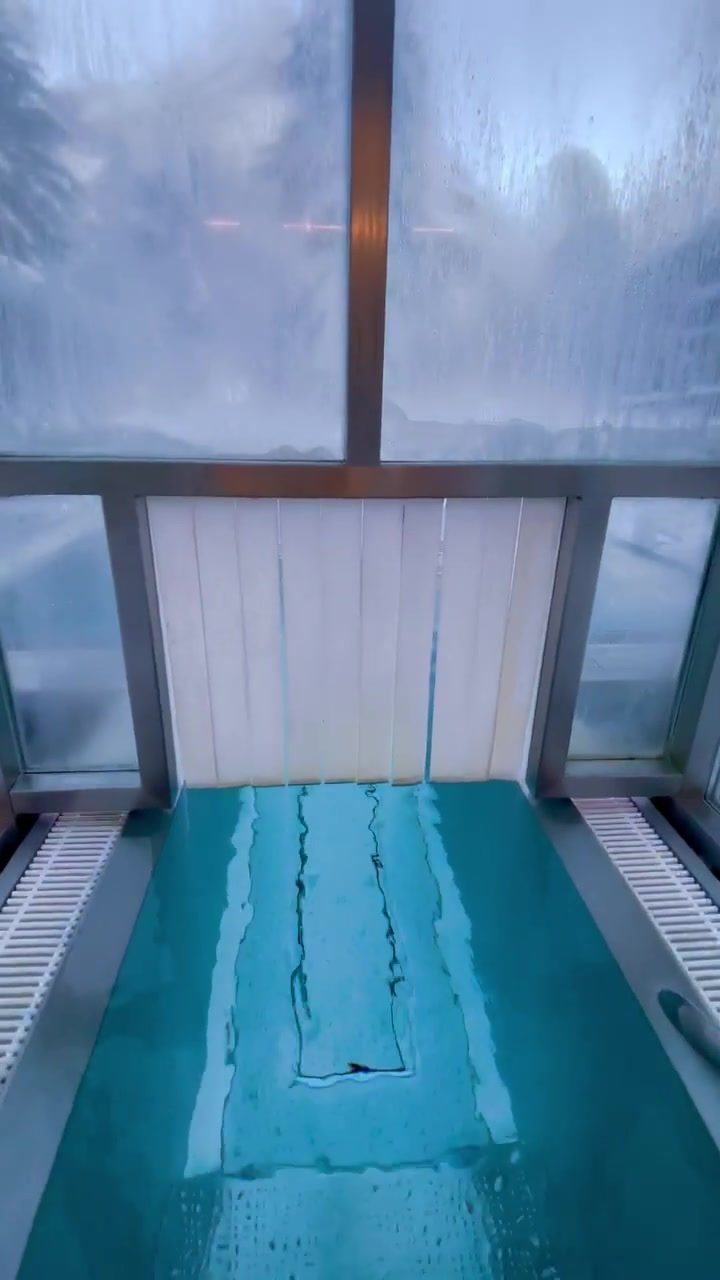 Warm Up in a Snowy Paradise: Hot Tub Bliss in the Mountains