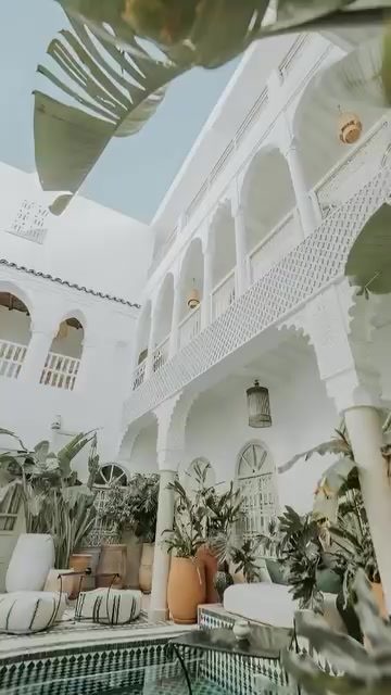 Moroccan Courtyard Design: Creating a Serene Oasis