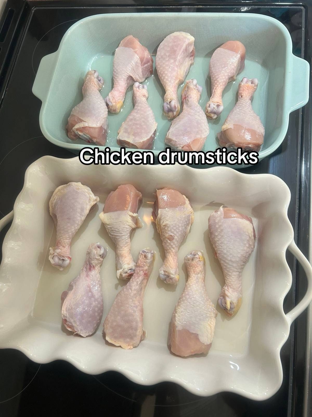 Effortless Oven-Baked Chicken Drumsticks with Butter and Carrots
