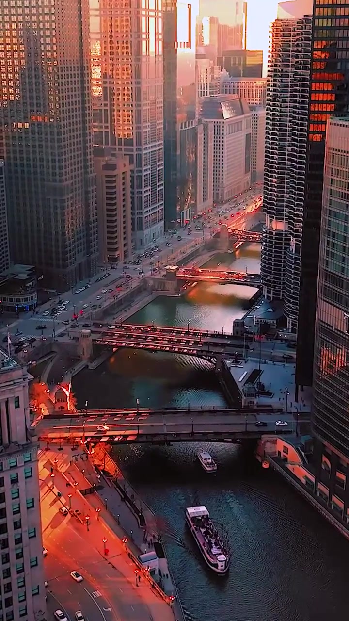 Chicago River Sunset: Aerial View