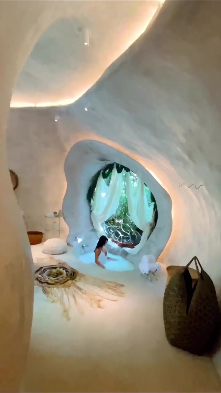 Azulik's Unique Cave Bathroom Design