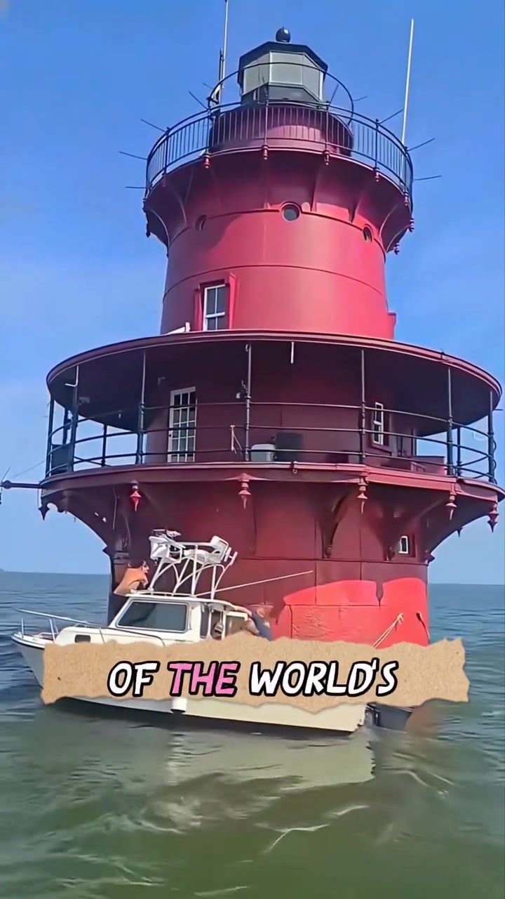 The Unique and Dangerous Life of a Lighthouse Keeper