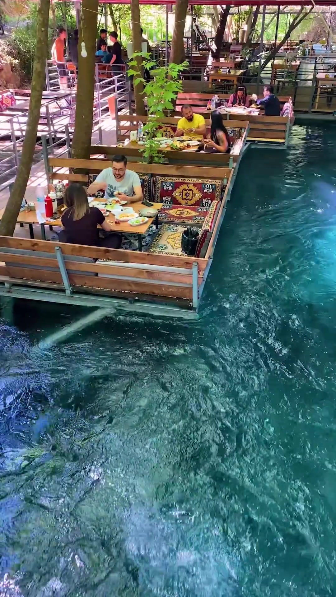 Yuvarlakçay Defne Restaurant: Unique River Dining