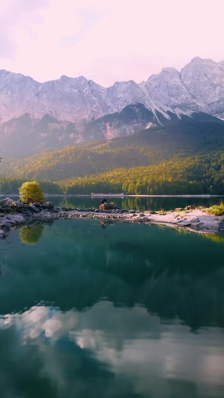 Eibsee Lake: Germany's Stunning Mountain Scenery