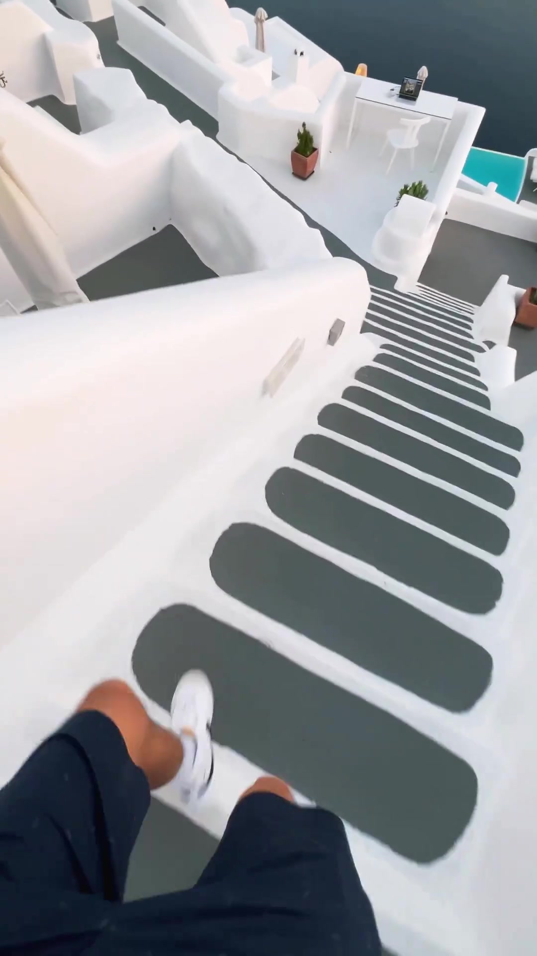 Santorini's Luxurious Lifestyle: Work and Relax