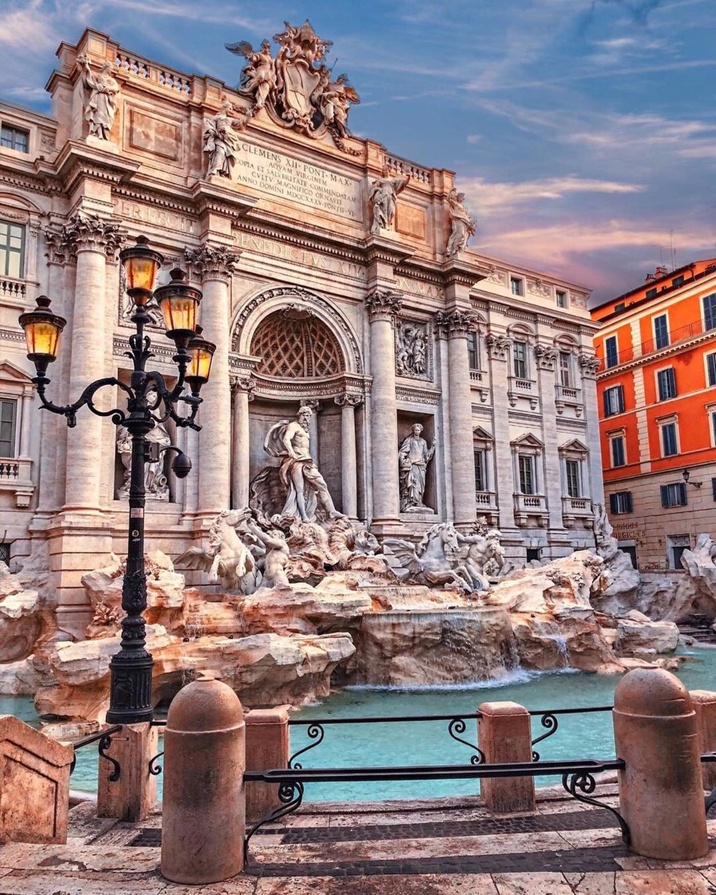 Experience Rome's Magic: Trevi Fountain, Trastevere, and Spanish Steps