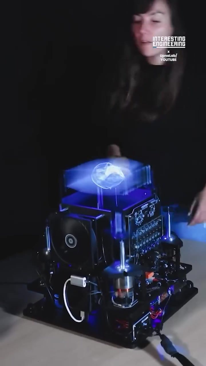 Holograms Interacted With Using Vibrating Bands