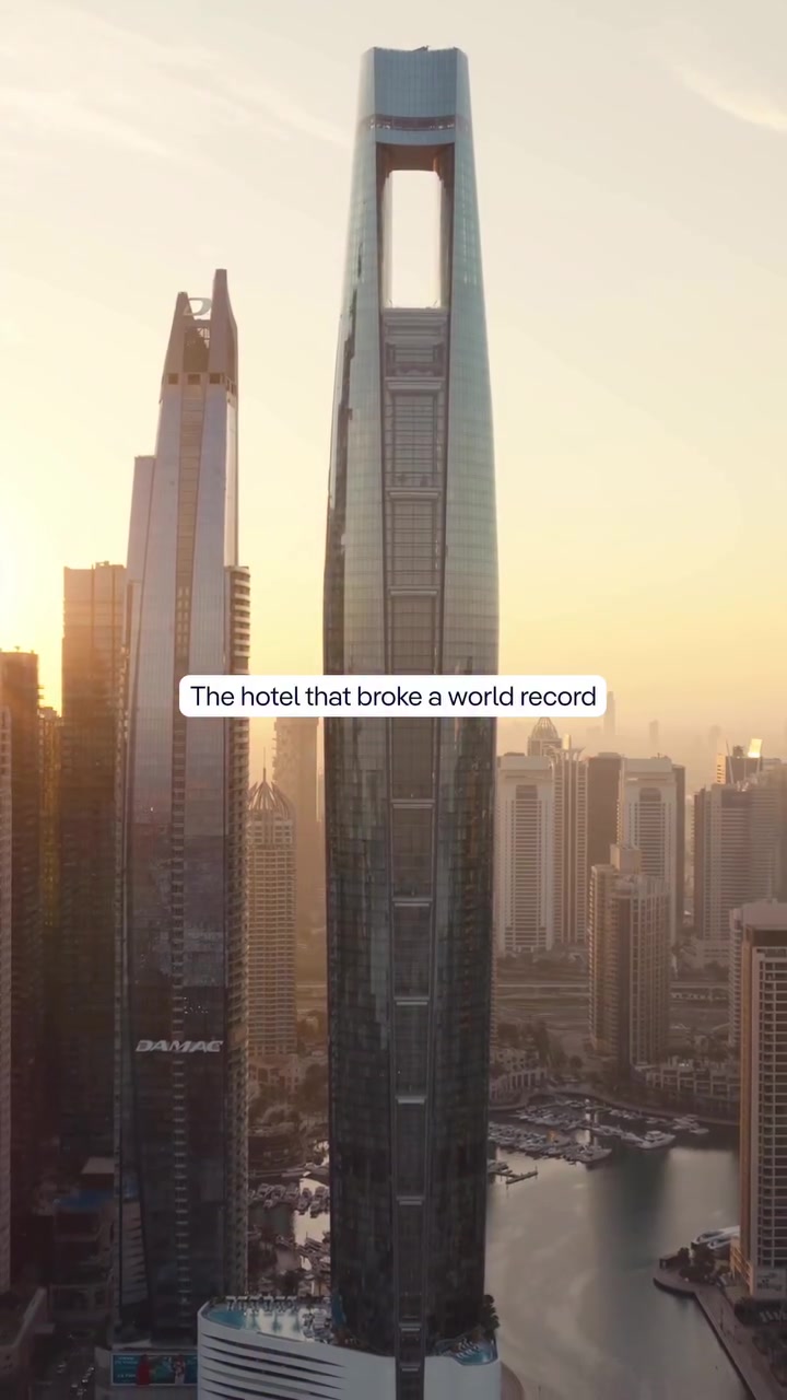 Dubai's Record-Breaking Luxury Hotel Tour