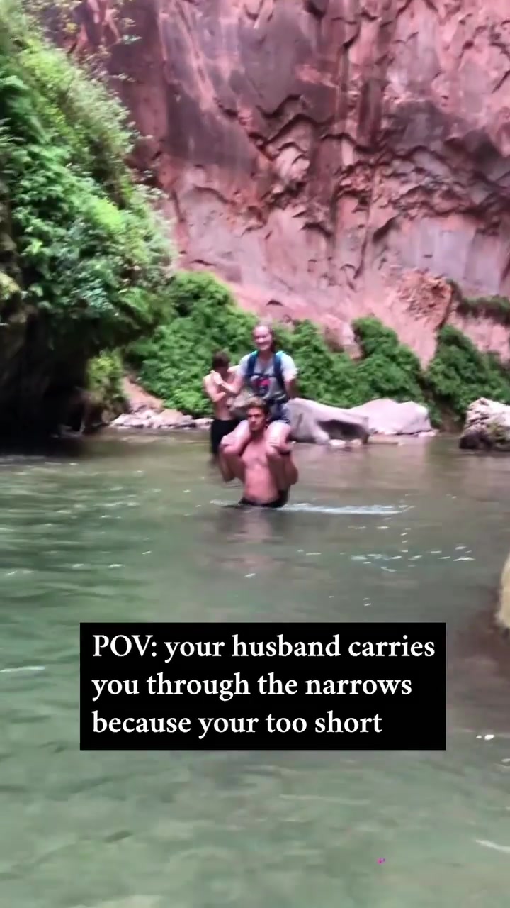 Hiking the Narrows: Couple's Canyon Adventure