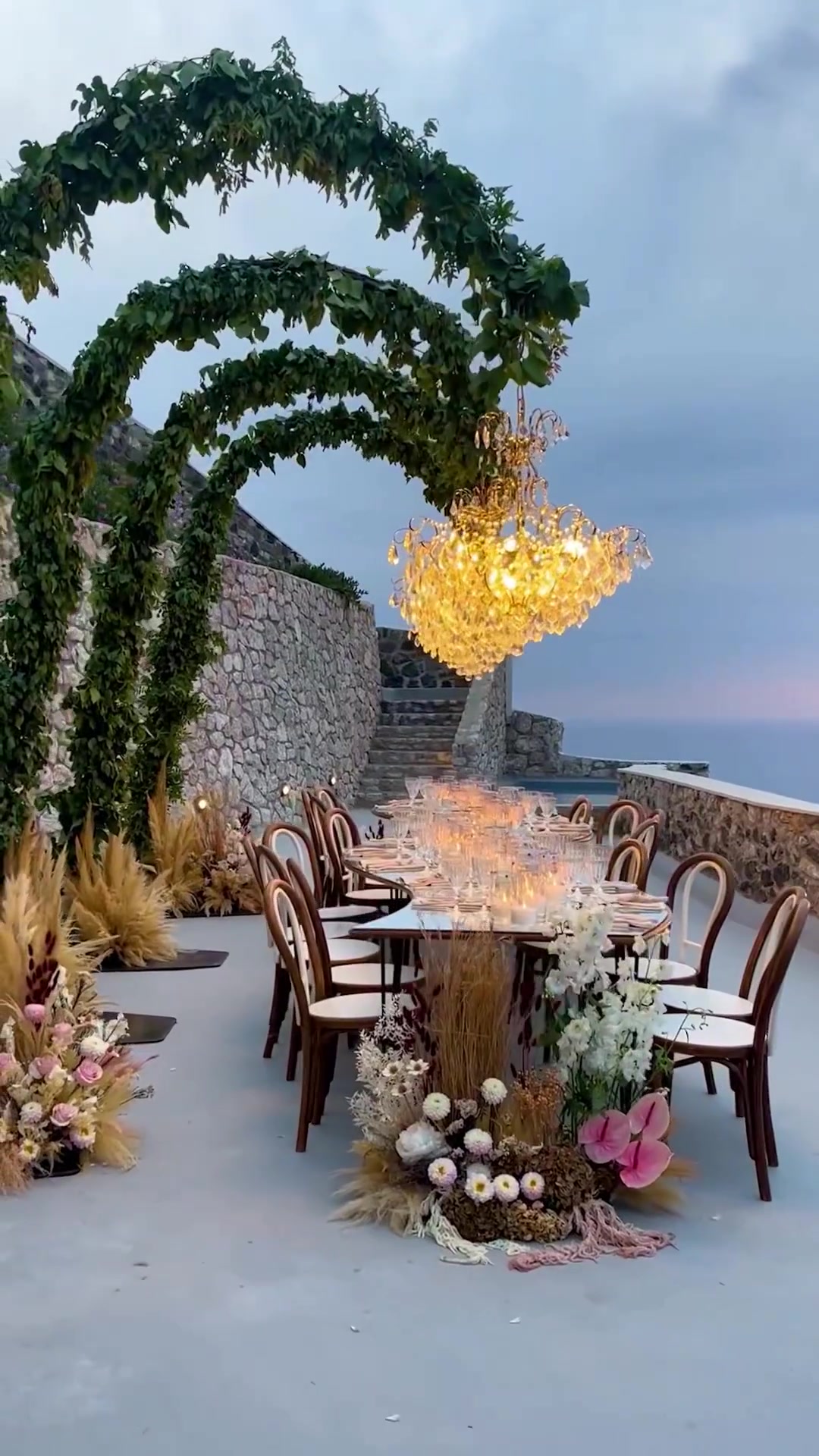 Santorini Luxury Wedding Reception: Sunset View