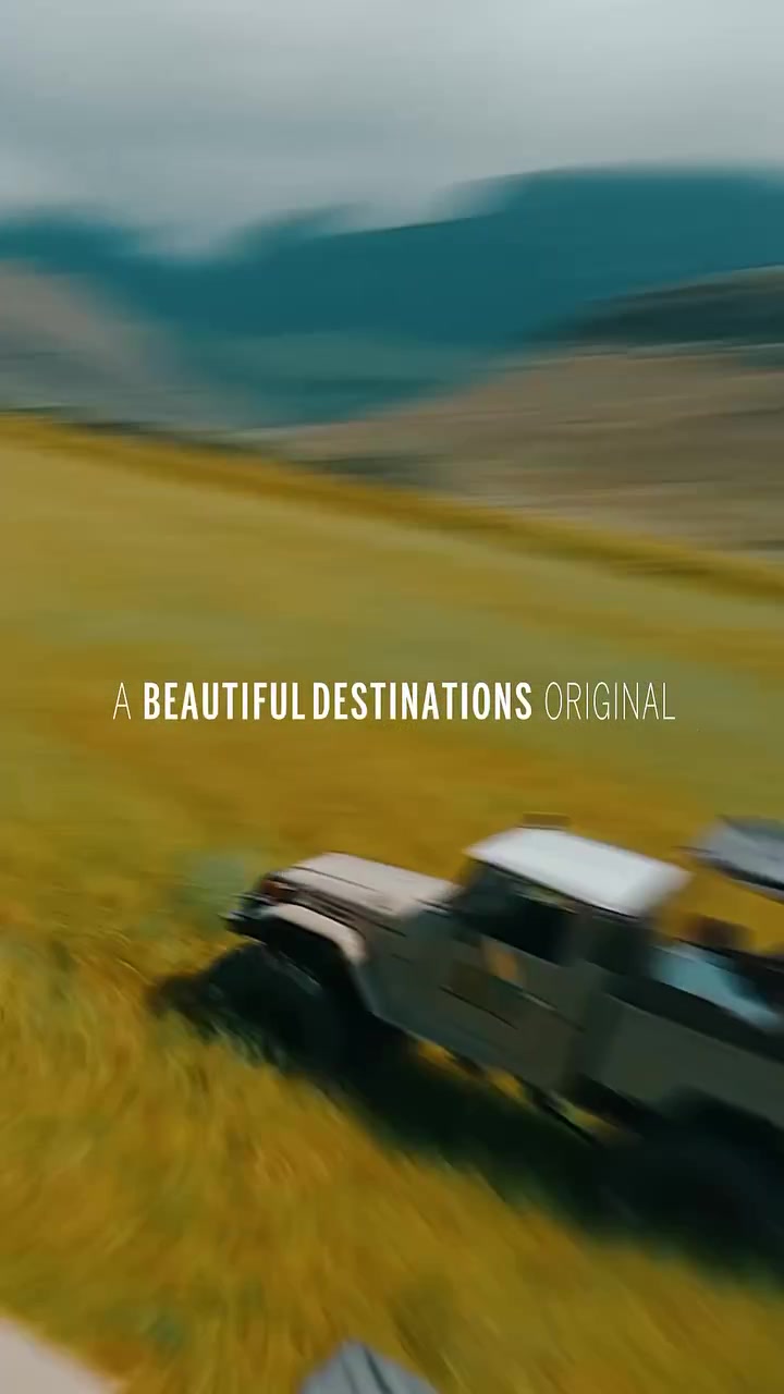 Paragliding Adventure: Aerial Views from Above