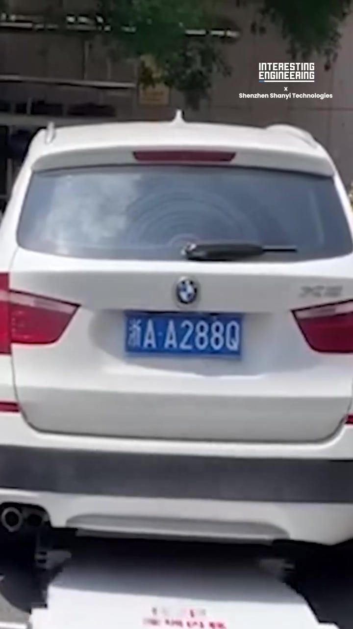 BMW SUV Tested in Autonomous Valet Parking Innovation