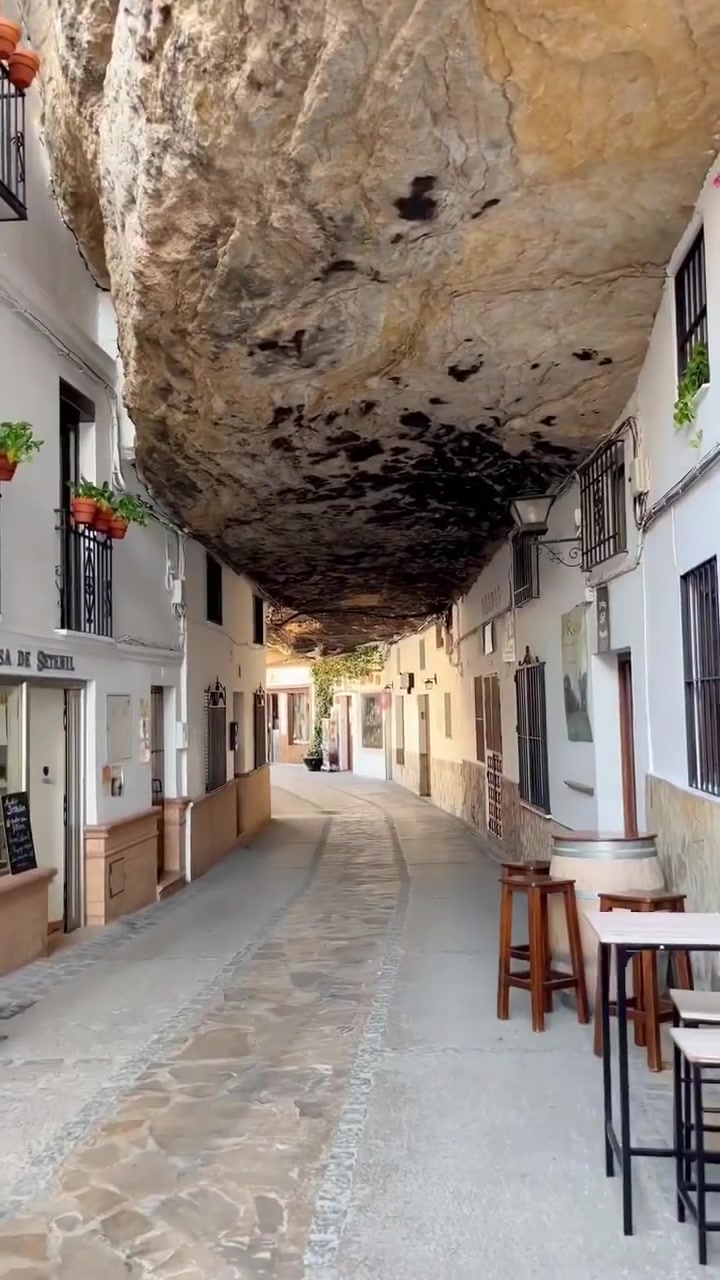 Setenil de las Bodegas' Unique Rock Street Architecture