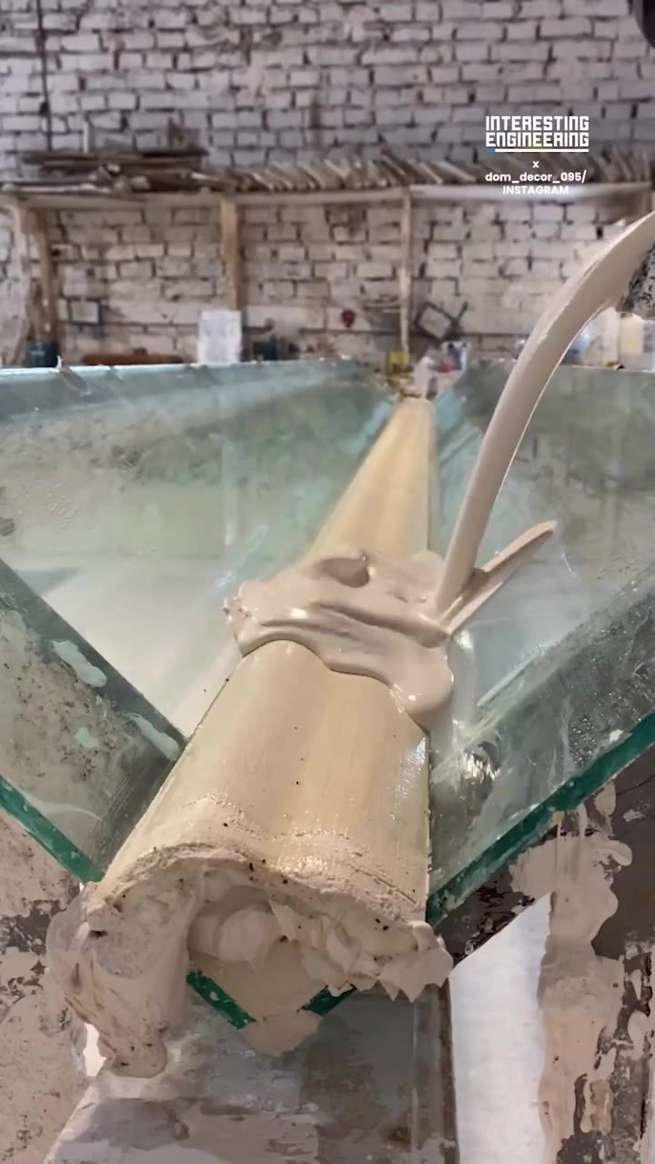 Mastering Plaster Molding: Crafting Decorative Interiors