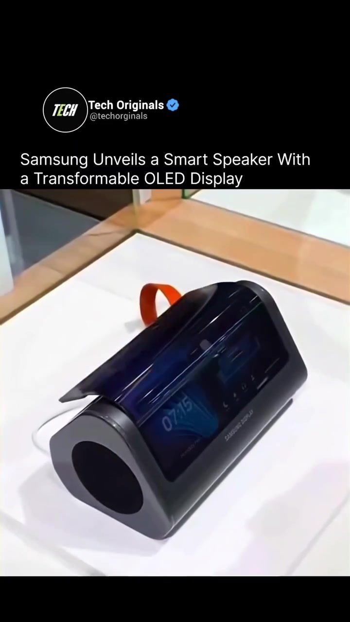 Samsung's Next-Gen Speaker: Transformable OLED Display