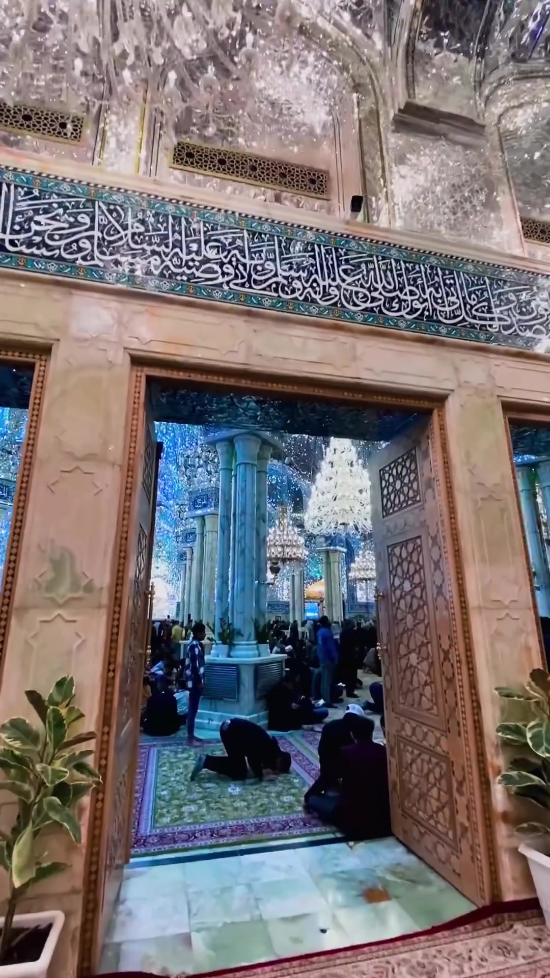 Mosque Interior: Opulent Design and Devotion