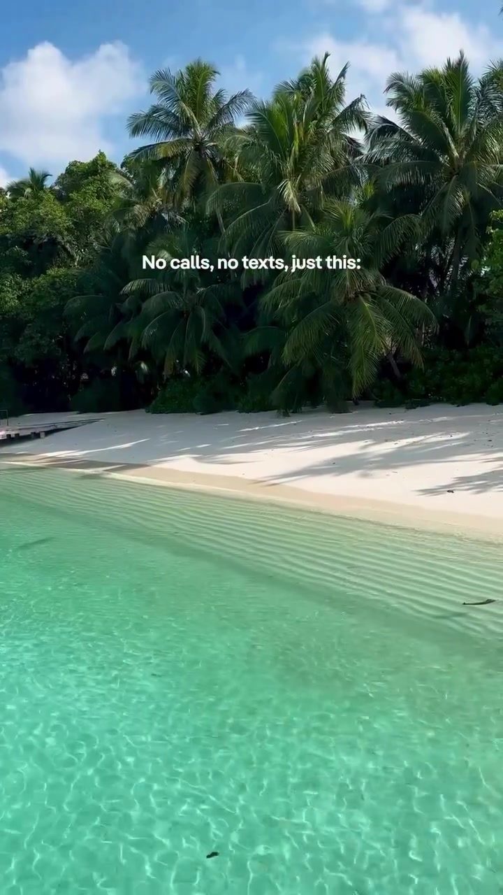Escape to Tranquility: Kuramathi Maldives' Tropical Bliss
