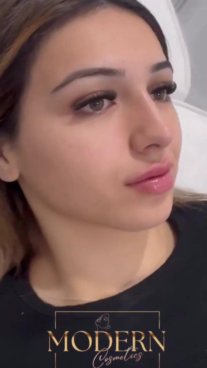Learn Modern Cosmetics' Expert Eye and Lip Makeup Techniques