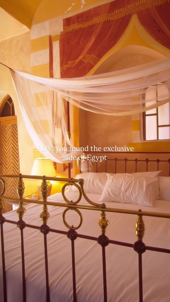 Egyptian Luxury: Decorating with Opulent Traditions