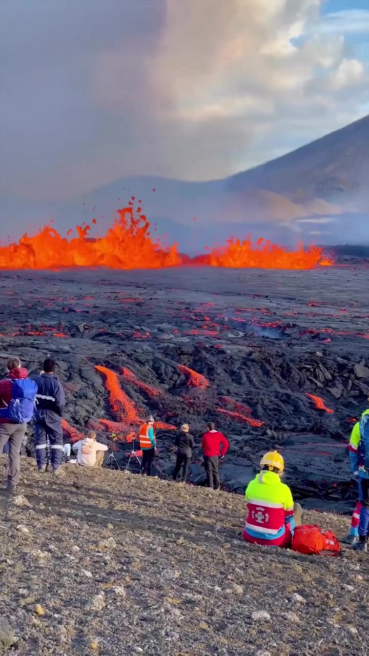 Iceland Volcanic Eruption: Lava Flow and Ash Plumes