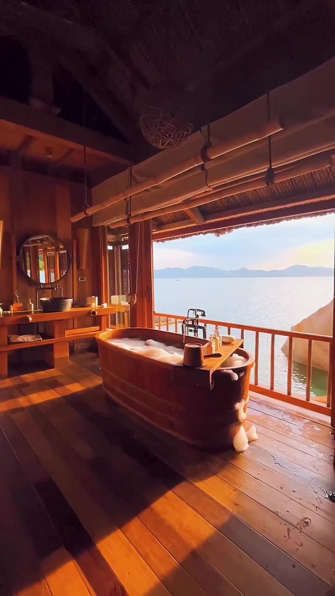 Six Senses Ninh Van Bay: Luxury Bathroom with Ocean View