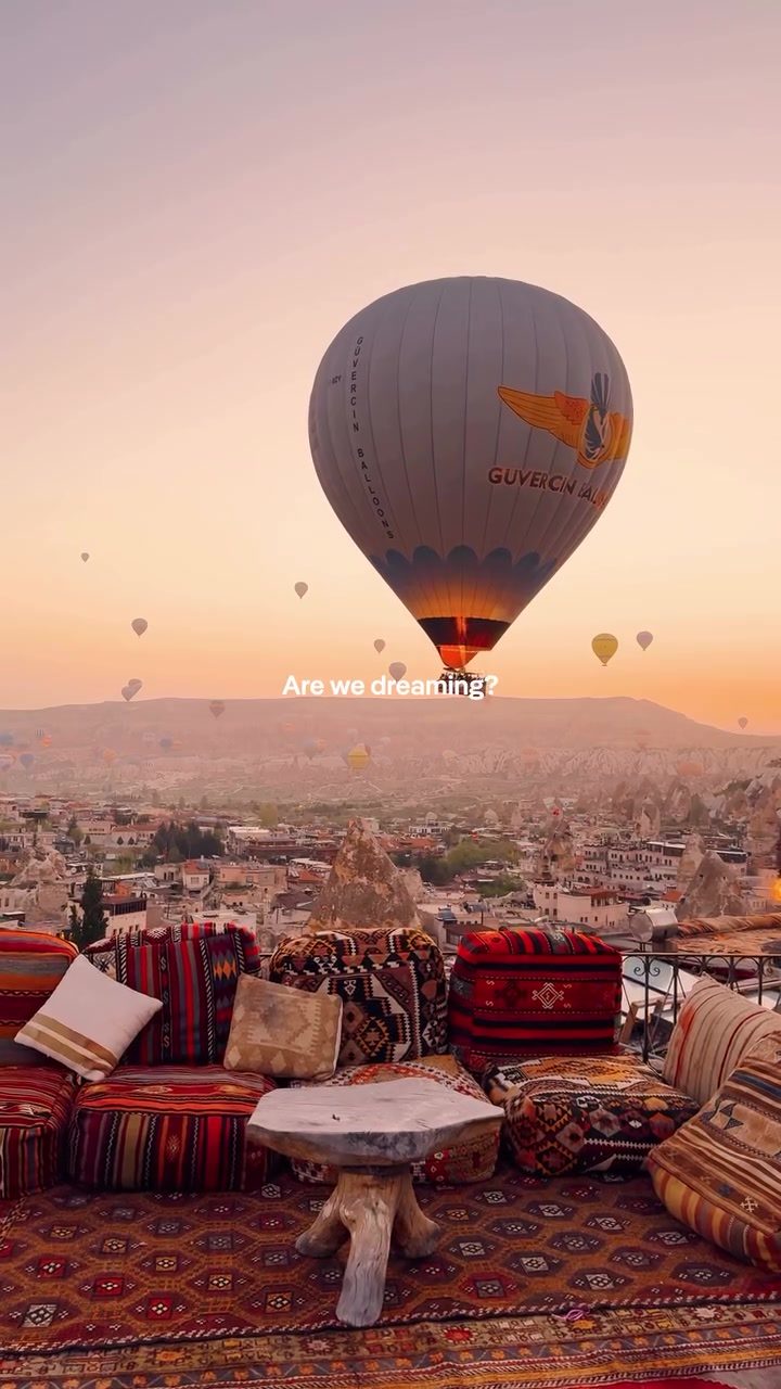 Dreaming of Cappadocia: Hot Air Balloons & Whimsical Landscapes