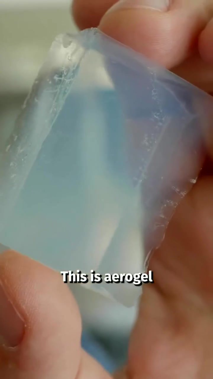Aerogel Desalination: Harnessing Sunlight for Clean Water