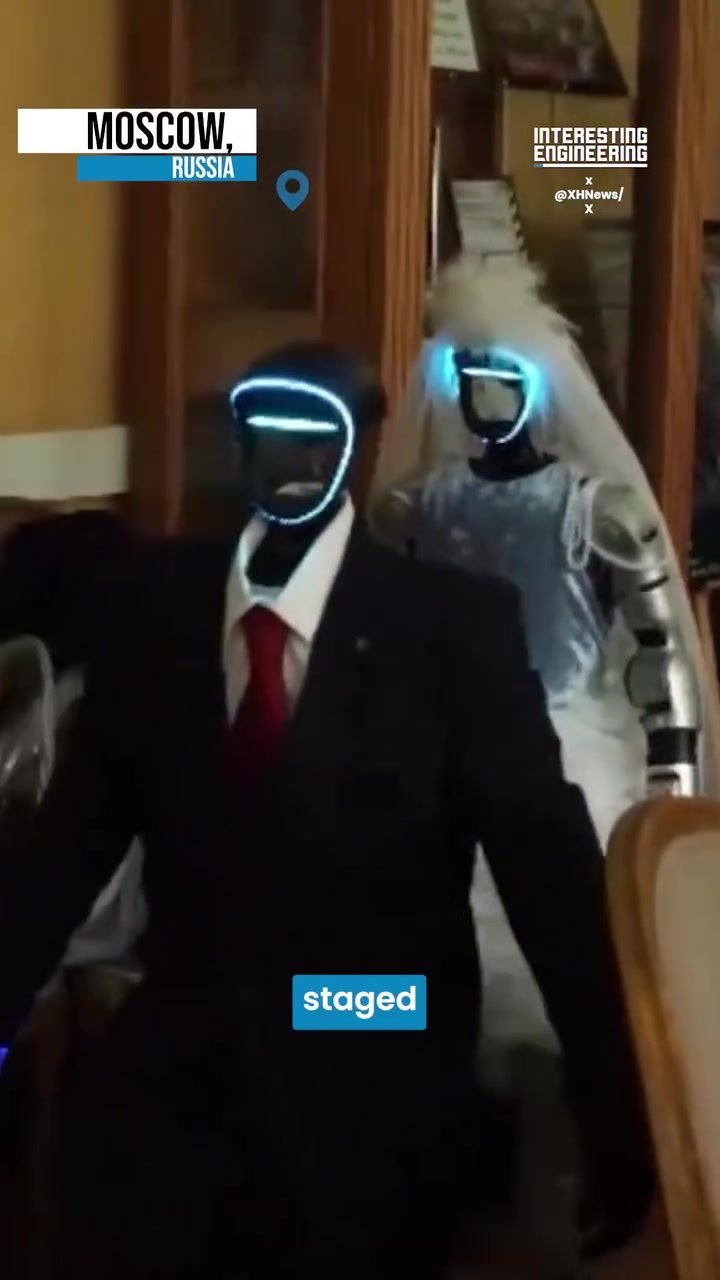 Moscow's First Robot Wedding: Blending Technology and Entertainment