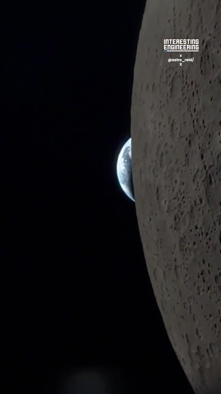 Astronaut's iPhone Video: Earth Setting Below Moon's Horizon
